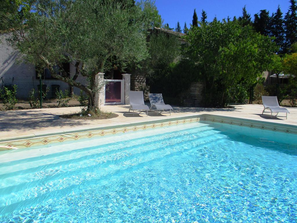 Le mas des Lilas Uzès Exterior foto